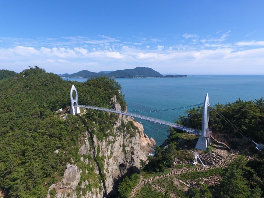 여수 돌산대교와 돌산도 야경