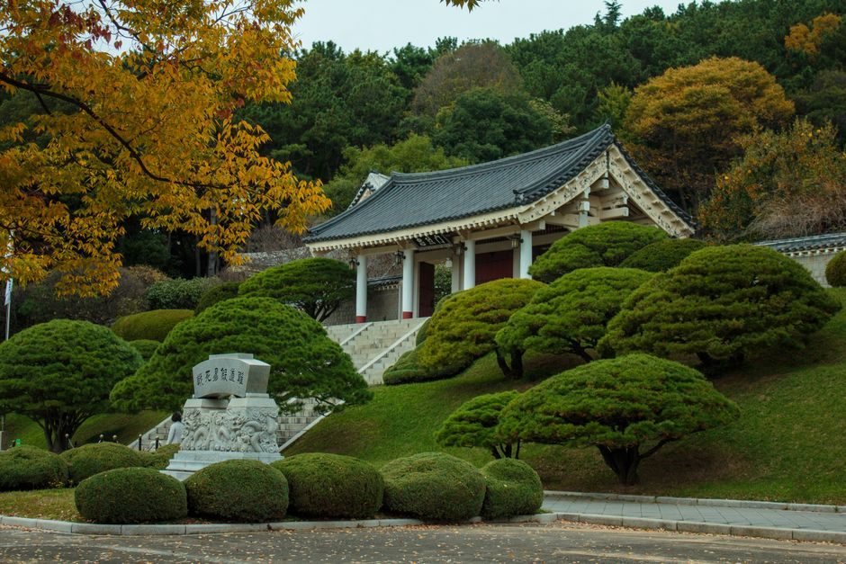 천황사 탐방지원센터 들머리 전경